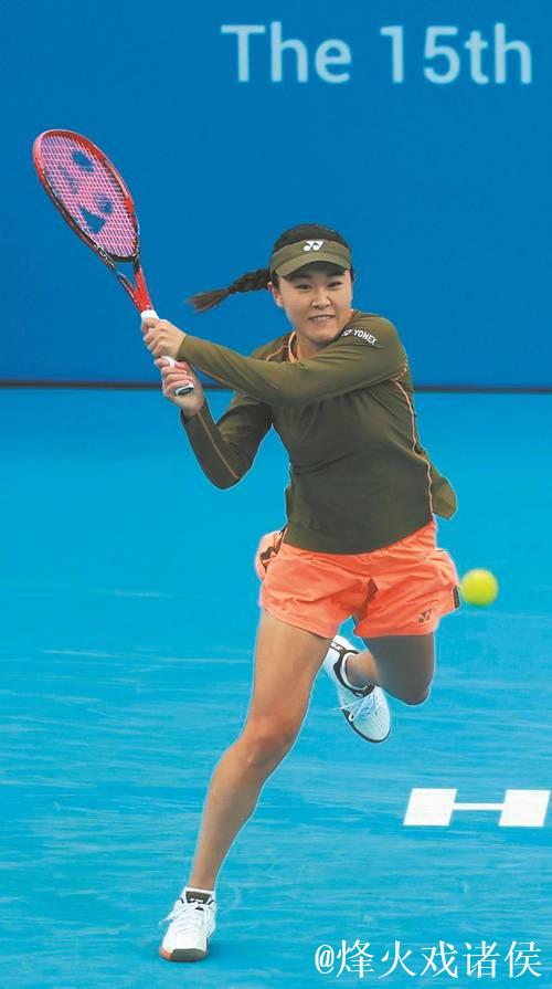 朱琳代表安徽队摘得十五运会网球女子单打金牌